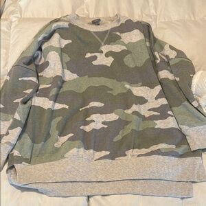 Aerie oversized Camouflage Sweatshirt